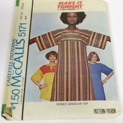 5171 MCCALLS 1976 PULLOVER CAFTAN DRESS OR TOP PATTERN SMALL 10-12